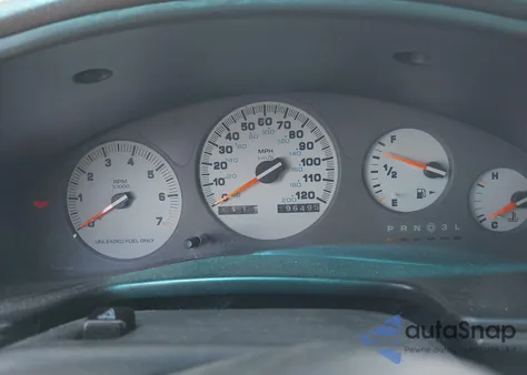 1997 Dodge Intrepid z USA, uszkodzony, nr VIN 2B3HD46T7VH761810